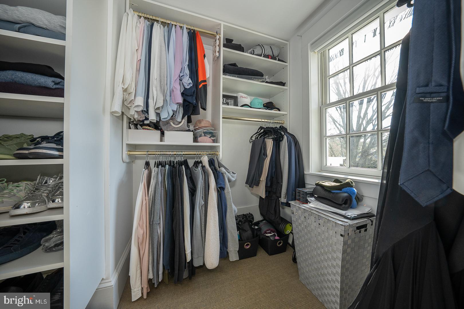 GLADWYNE - Residential