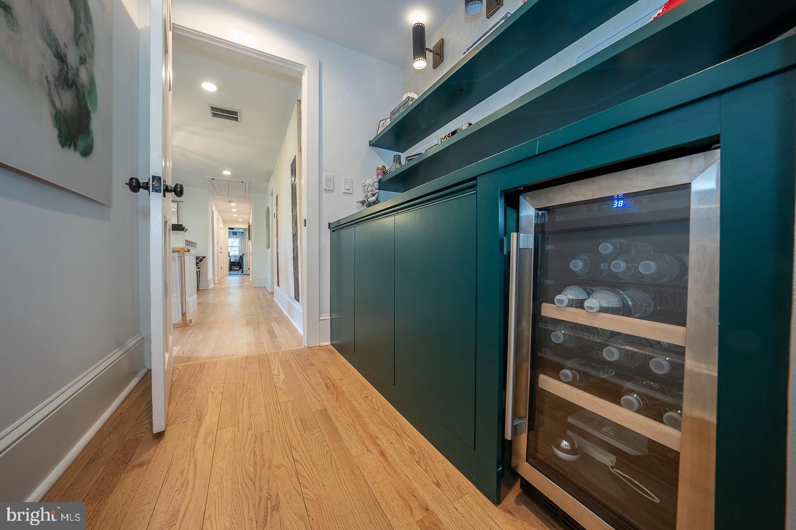 GLADWYNE - Residential