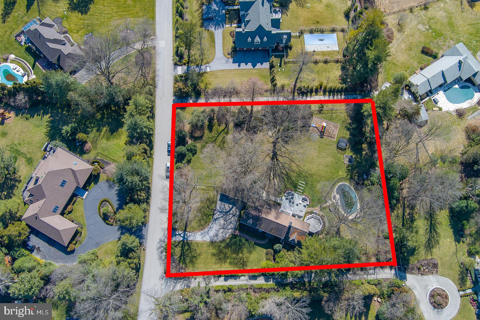 GLADWYNE - Residential