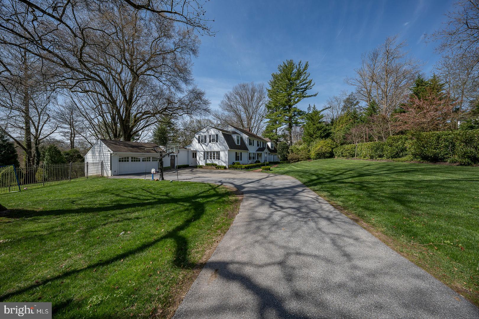 GLADWYNE - Residential