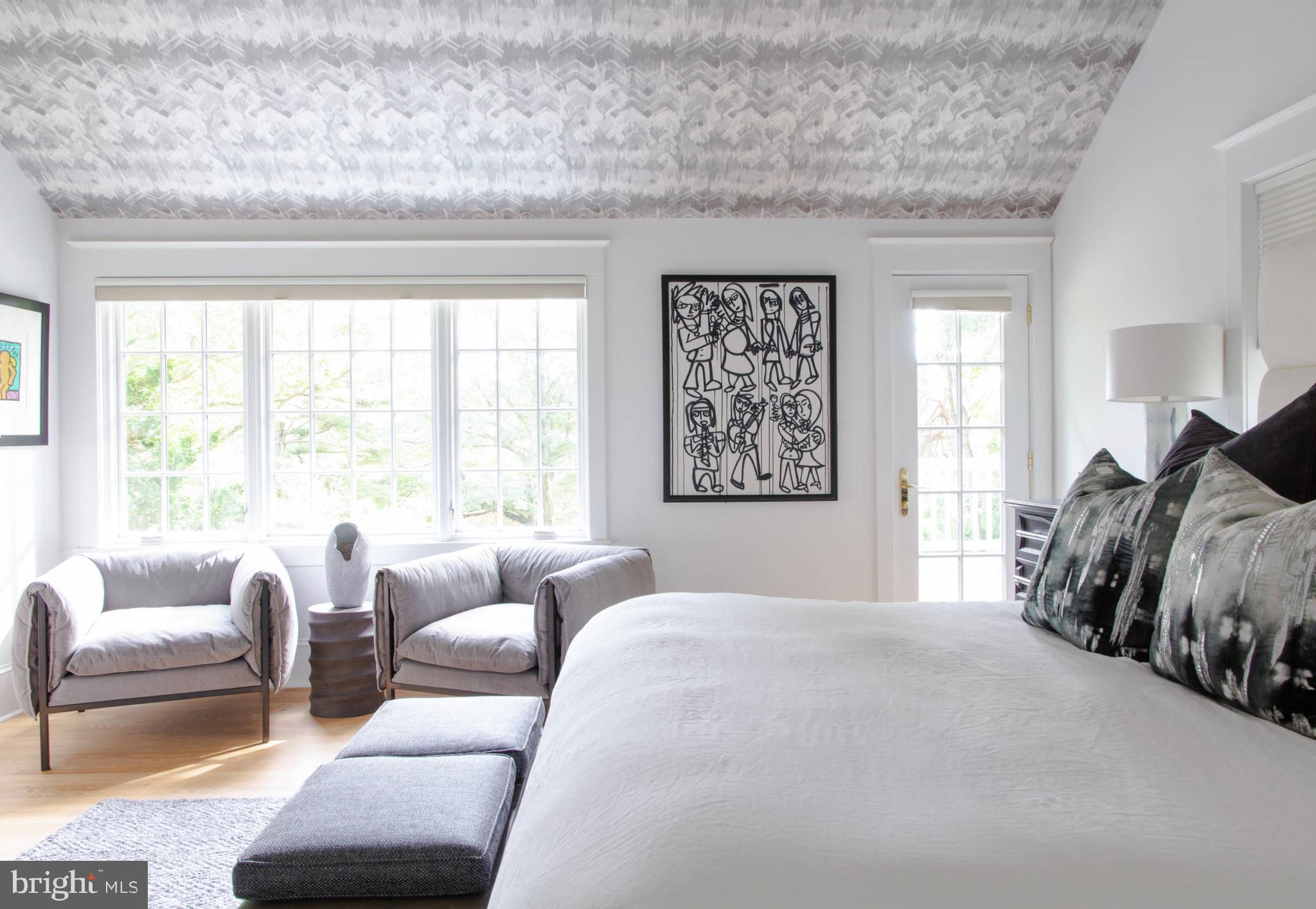 GLADWYNE - Residential