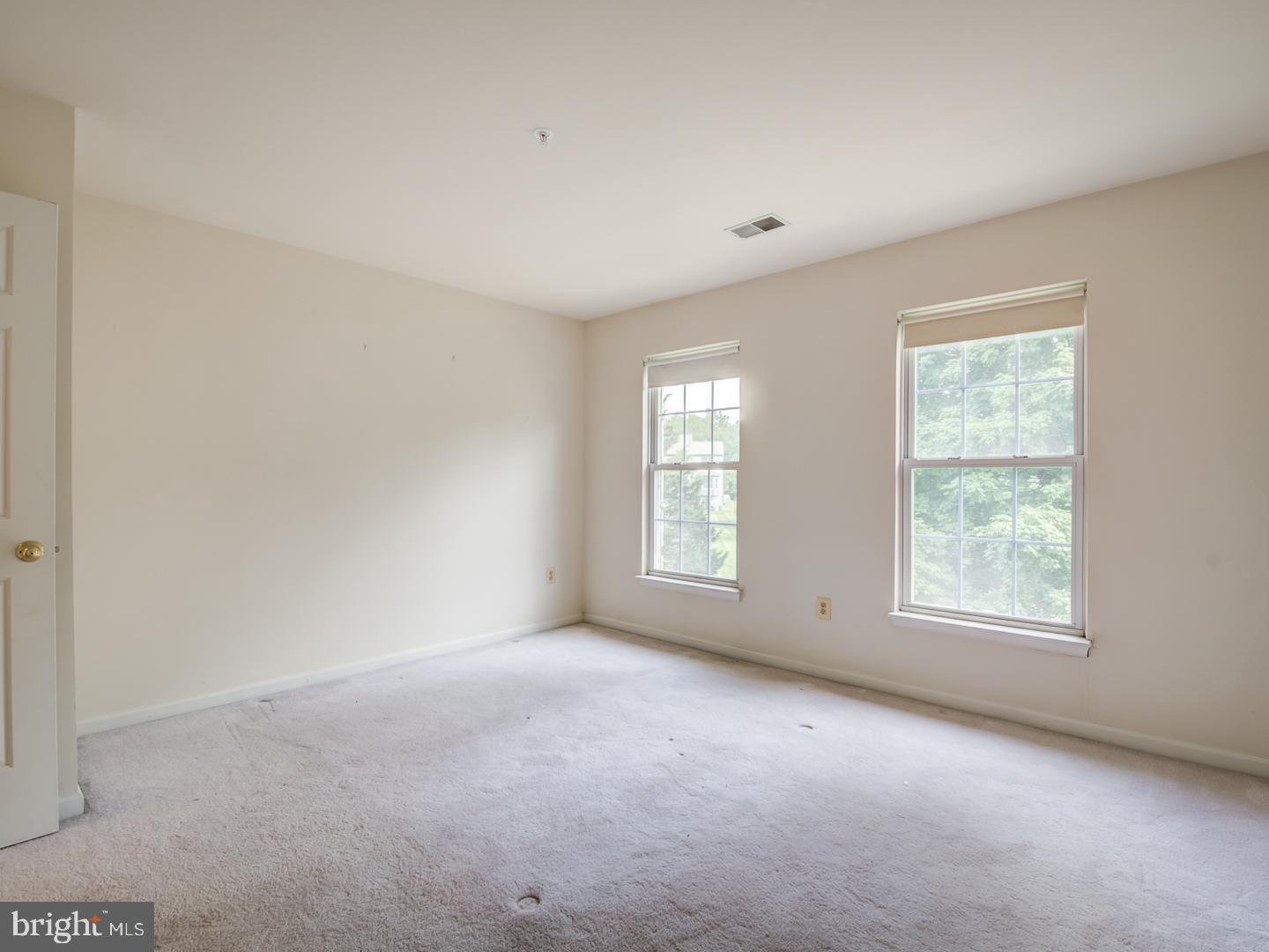 WOODMORE SOUTH - Residential