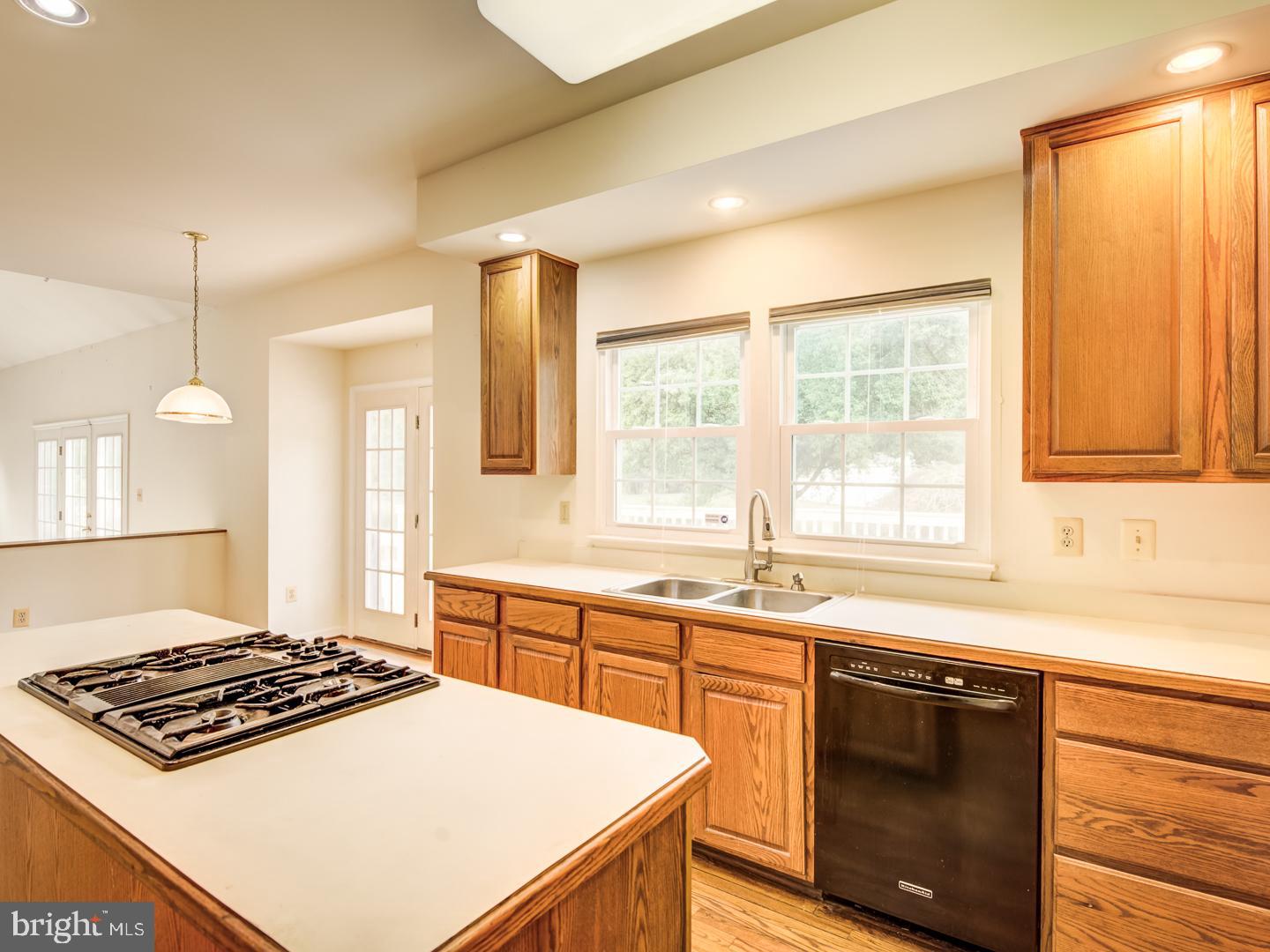 WOODMORE SOUTH - Residential