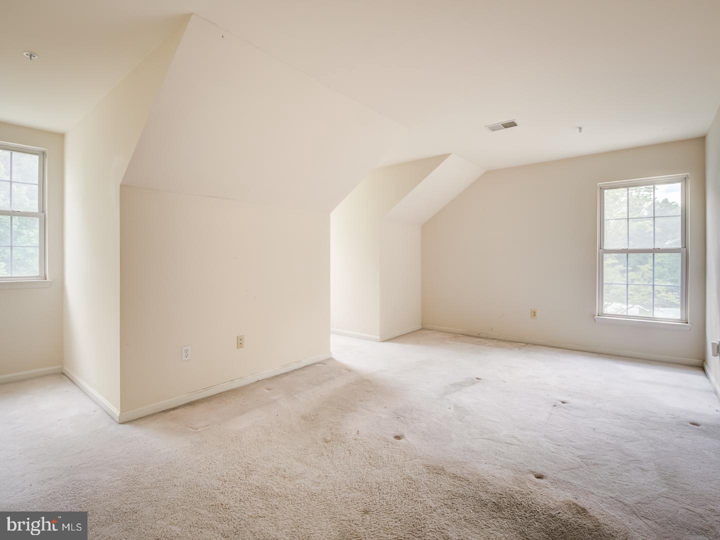 WOODMORE SOUTH - Residential