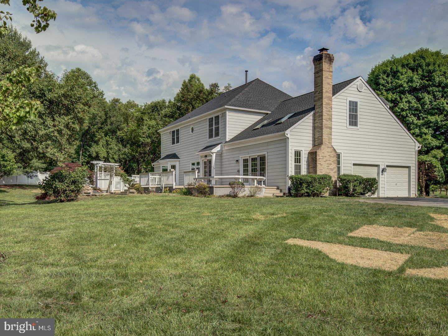 WOODMORE SOUTH - Residential