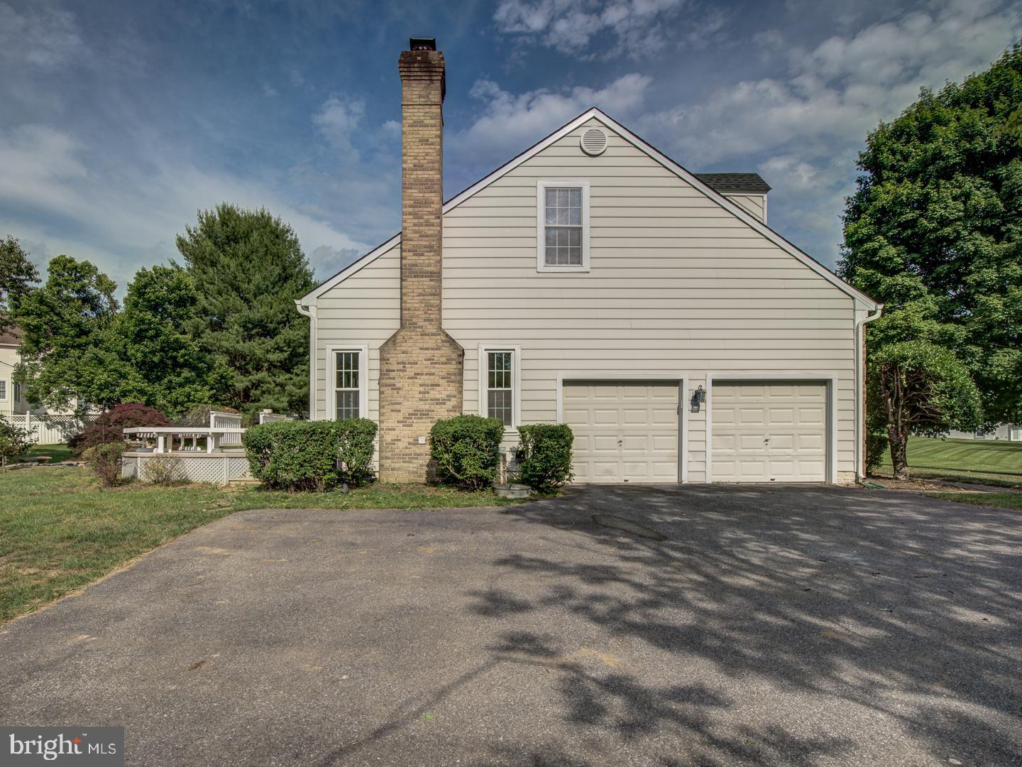 WOODMORE SOUTH - Residential