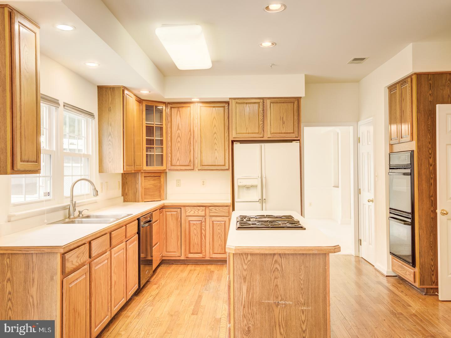 WOODMORE SOUTH - Residential