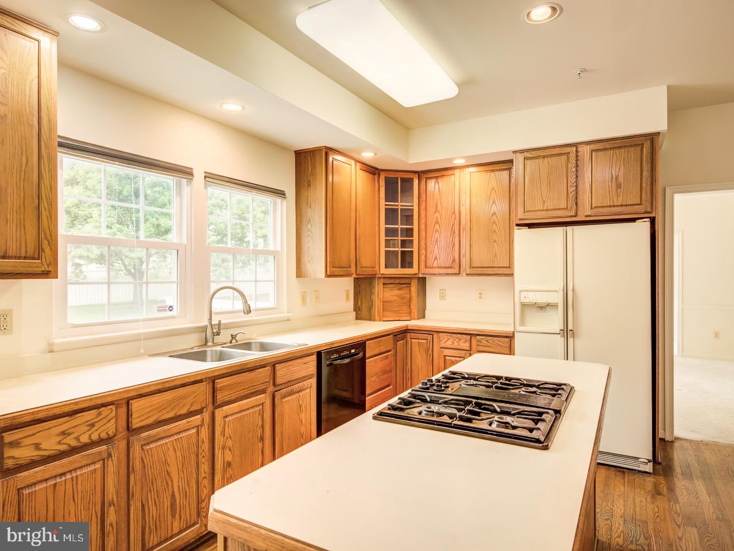 WOODMORE SOUTH - Residential