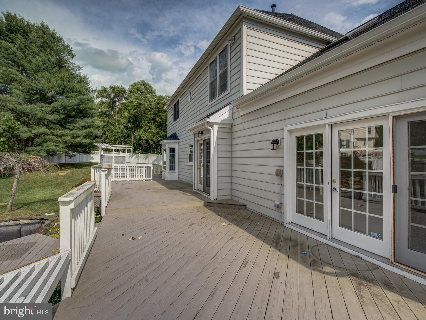 WOODMORE SOUTH - Residential