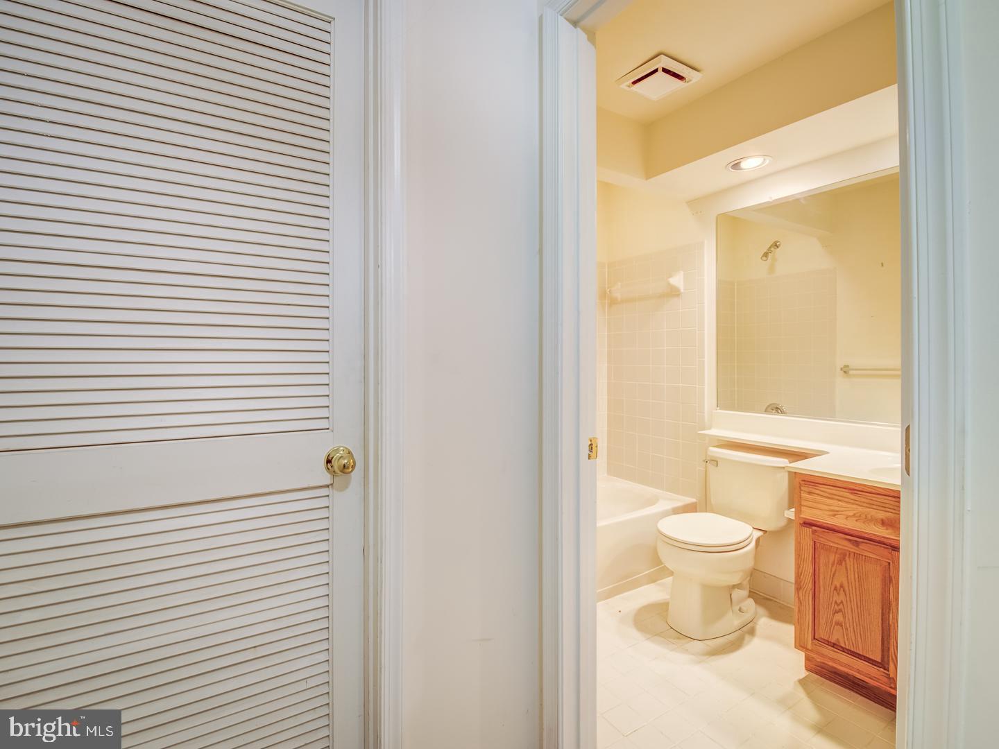 WOODMORE SOUTH - Residential