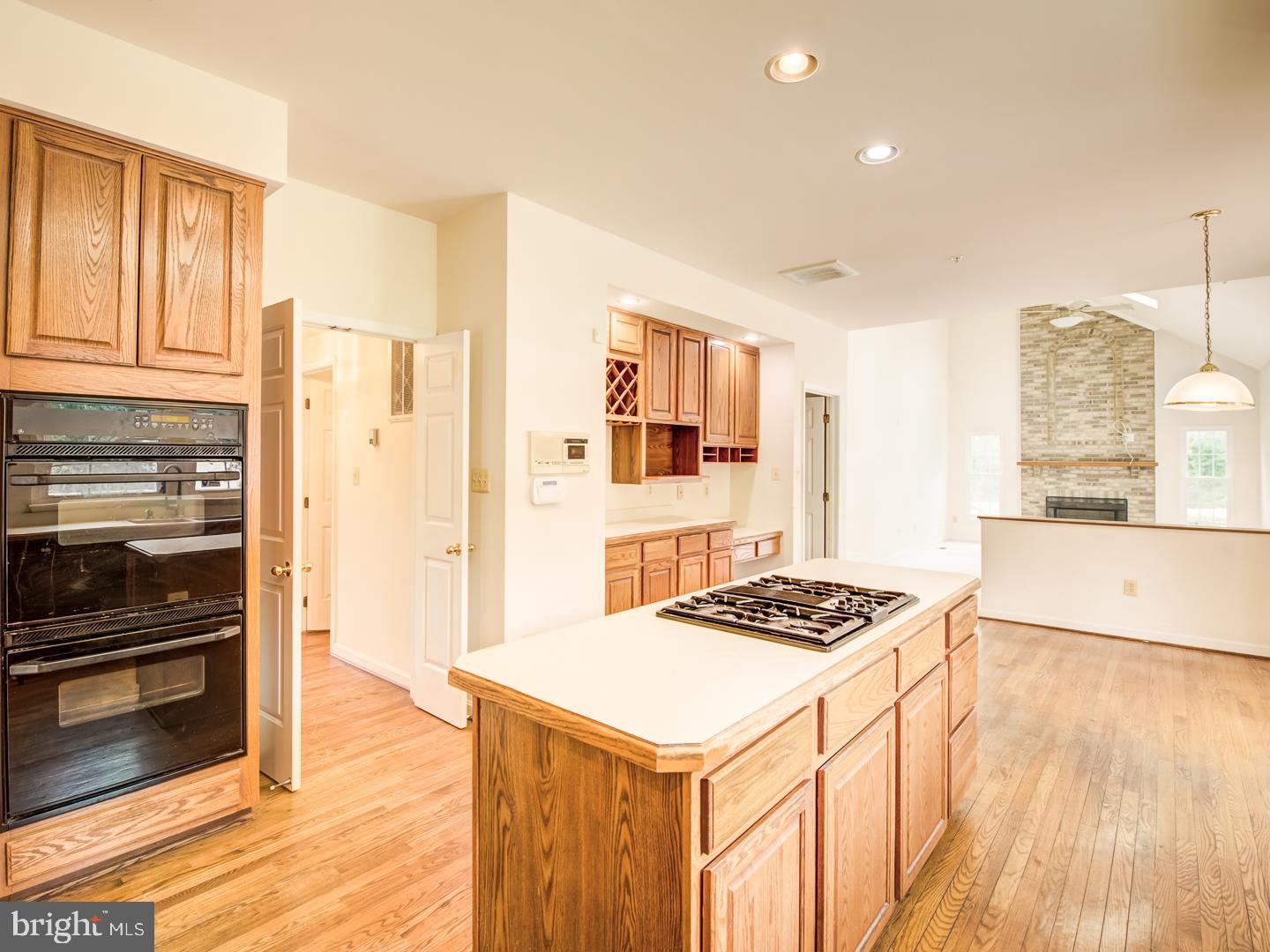 WOODMORE SOUTH - Residential