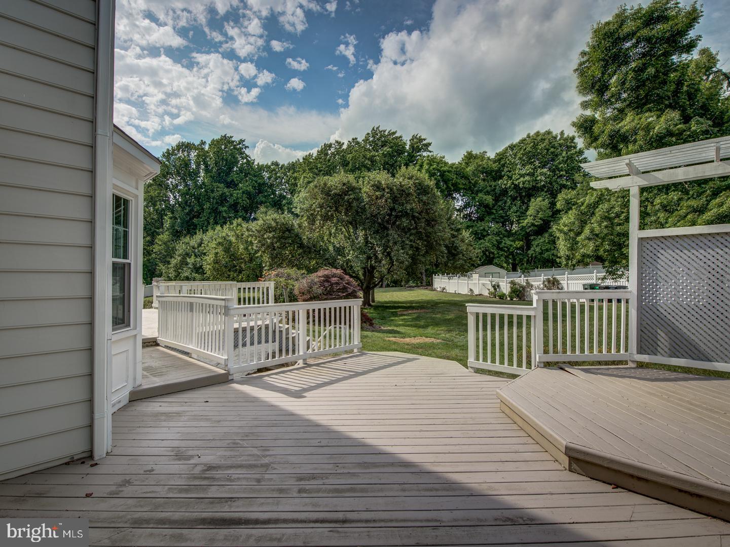 WOODMORE SOUTH - Residential