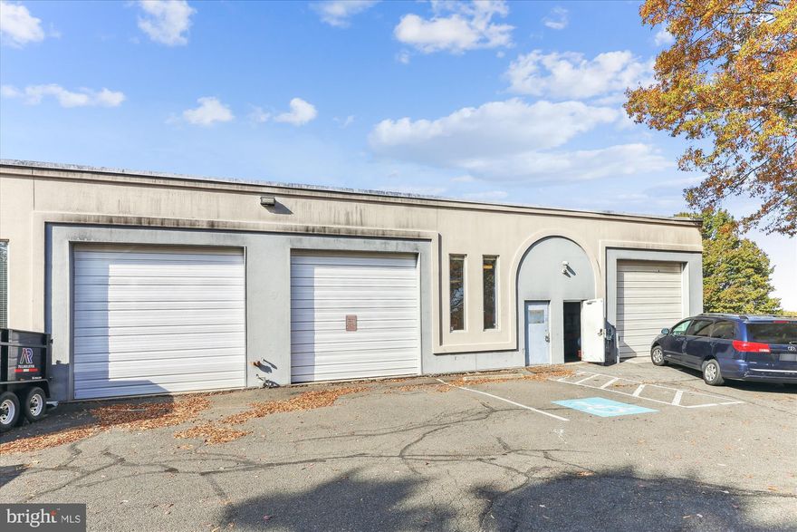 Secured office/warehouse space in a private industrial park in Lorton. The 1800 square foot space includes a reception area, private garage with a 14' drive in door, 5 separate office rooms, a large common meeting room, a kitchenette and bathroom. This location has an ideal commute with easy access to I-95, US-1 and Fairfax County Parkway. This unit sits in a industrial park equipped with many parking spots for both commercial and personal vehicles.  The monthly base rent is $2,775.00. This is a modified gross lease.