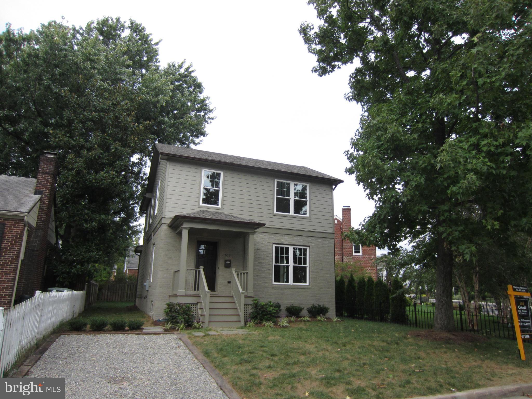 ROSEMONT PARK - Residential