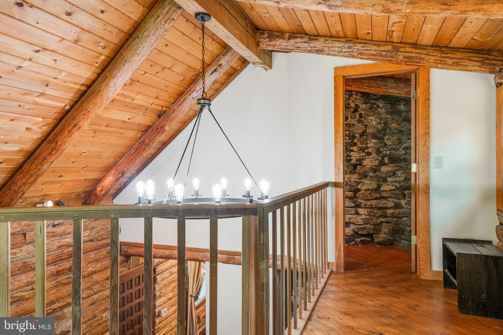 RUNNYMEADE FARM - Residential