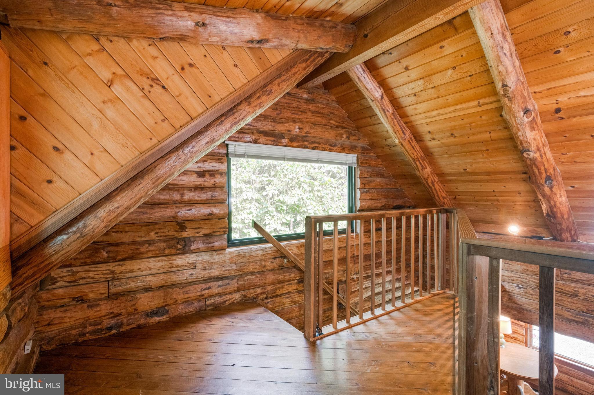 RUNNYMEADE FARM - Residential