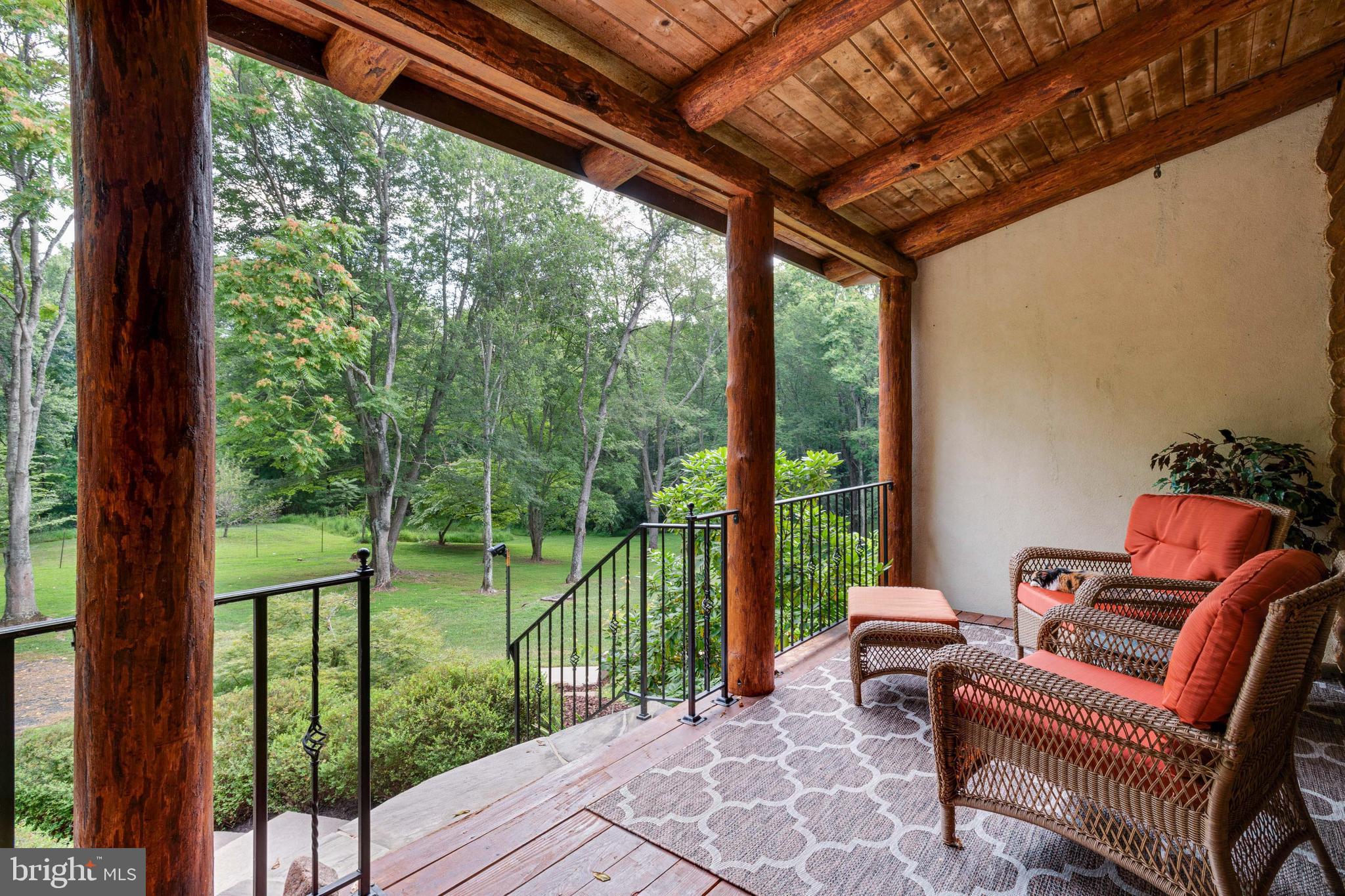 RUNNYMEADE FARM - Residential
