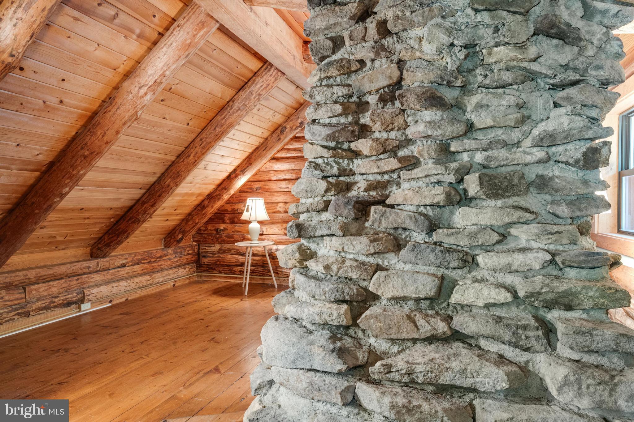 RUNNYMEADE FARM - Residential