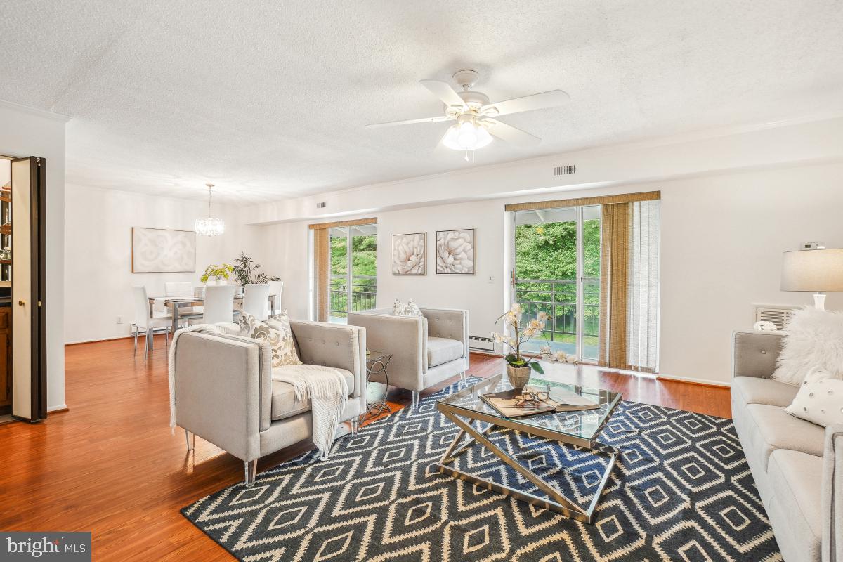 LEISURE WORLD - Residential