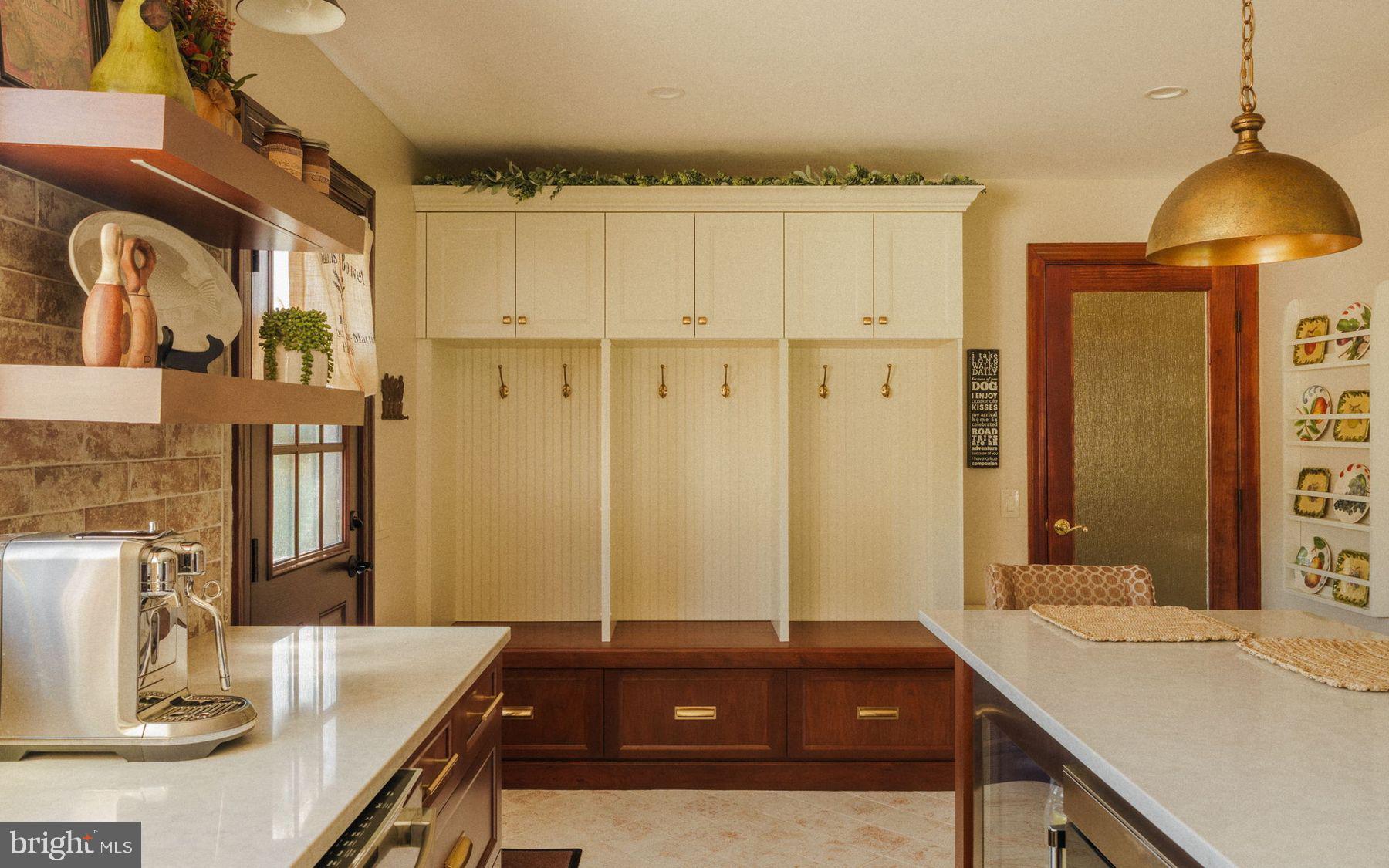 CAMELOT - Residential