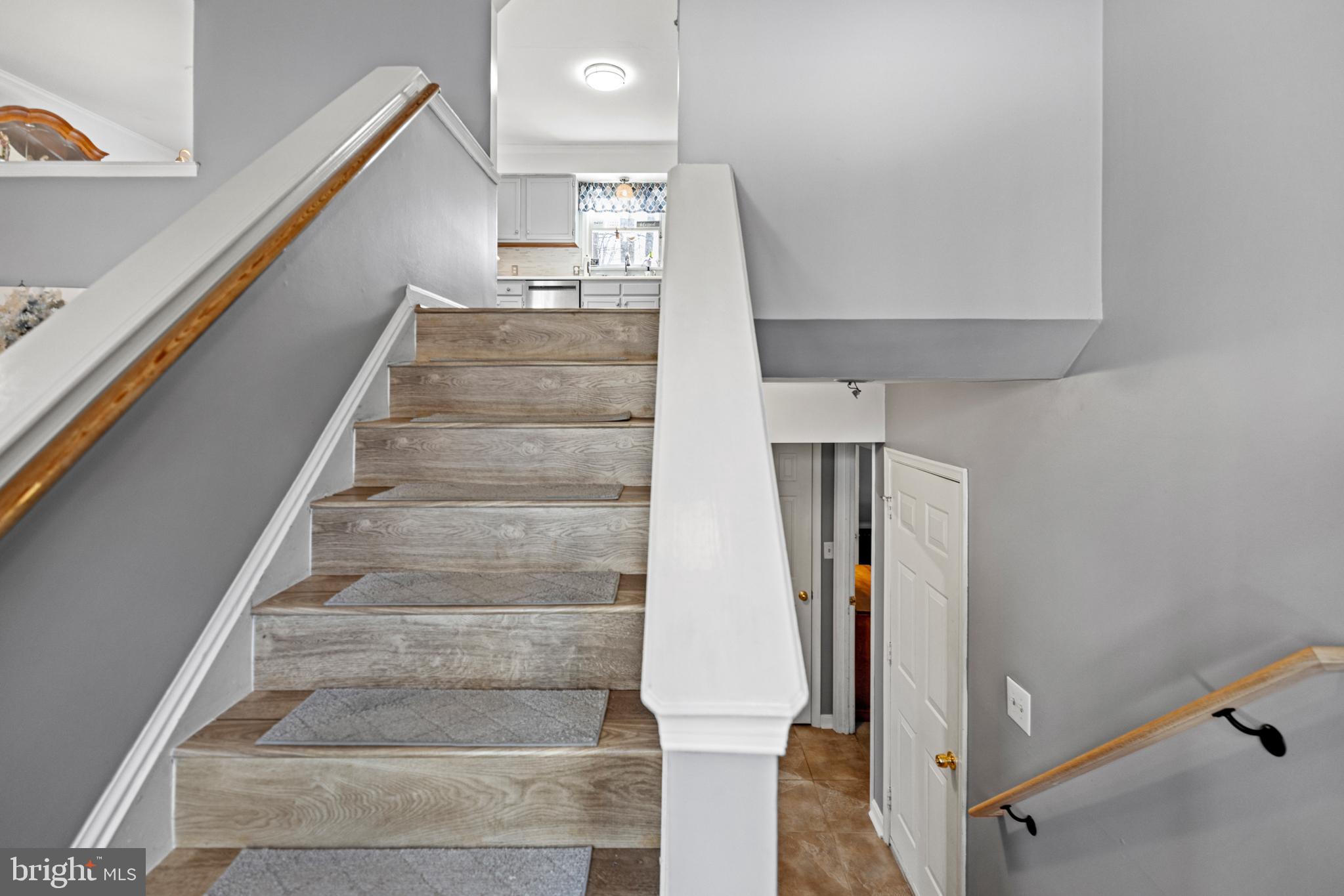 LAKE WILDERNESS - Residential