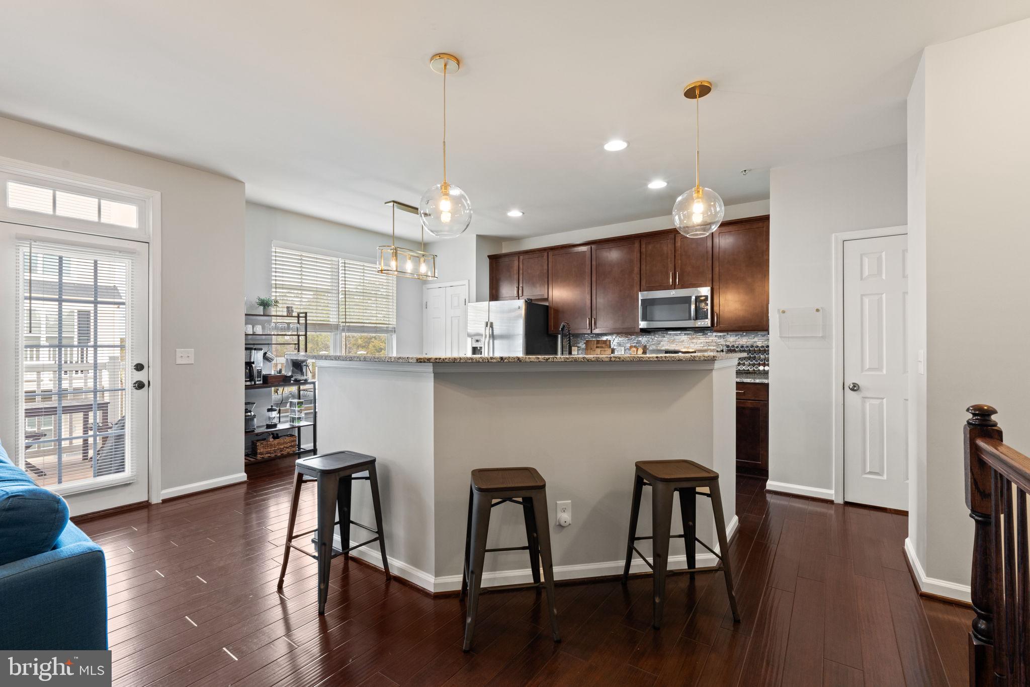 EAST GATE 3 CONDOMINIUM - Residential