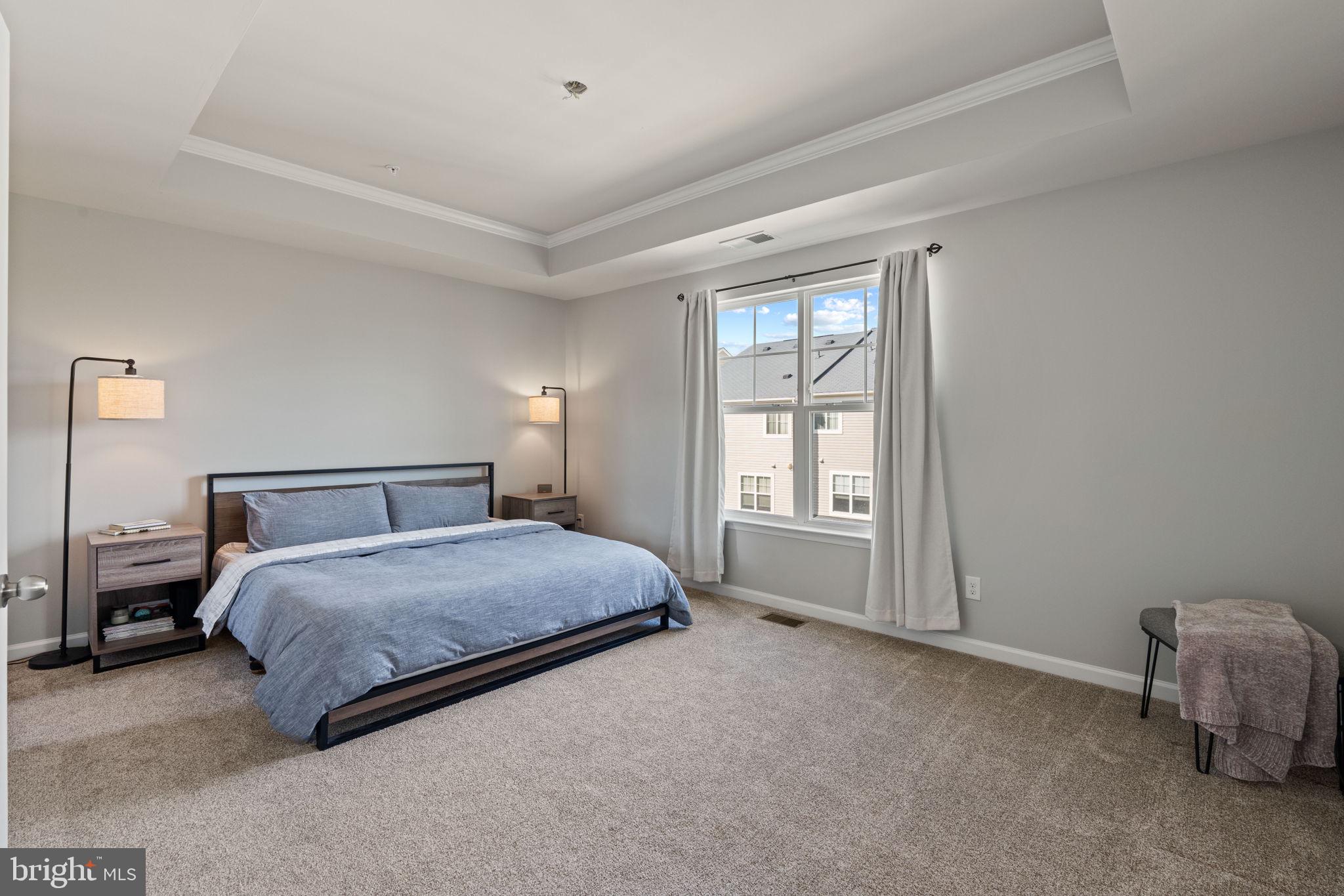 EAST GATE 3 CONDOMINIUM - Residential