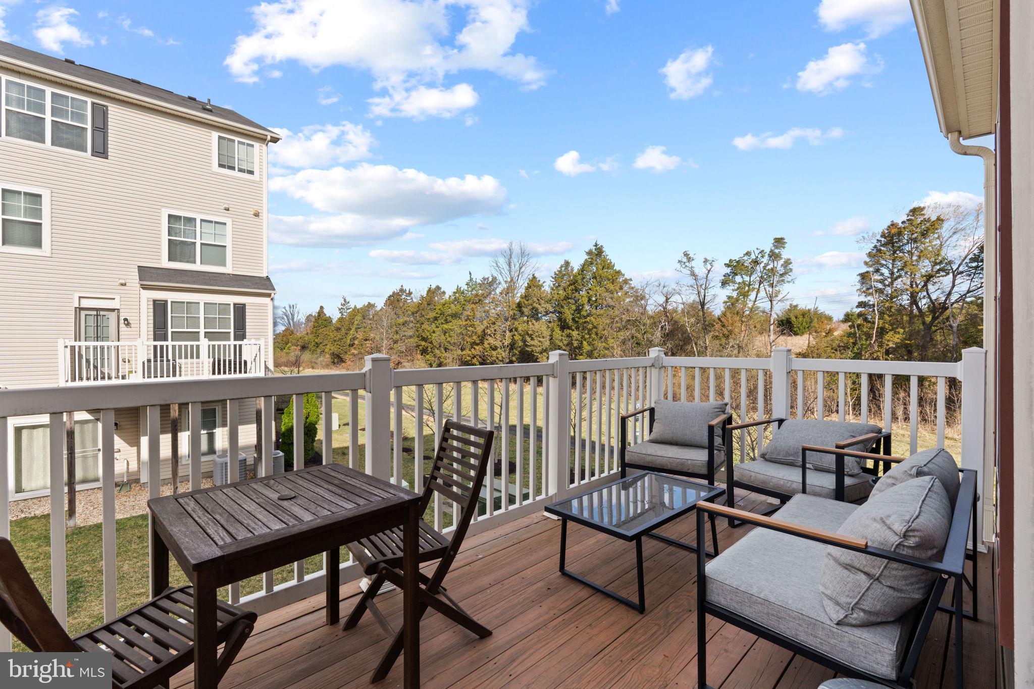 EAST GATE 3 CONDOMINIUM - Residential