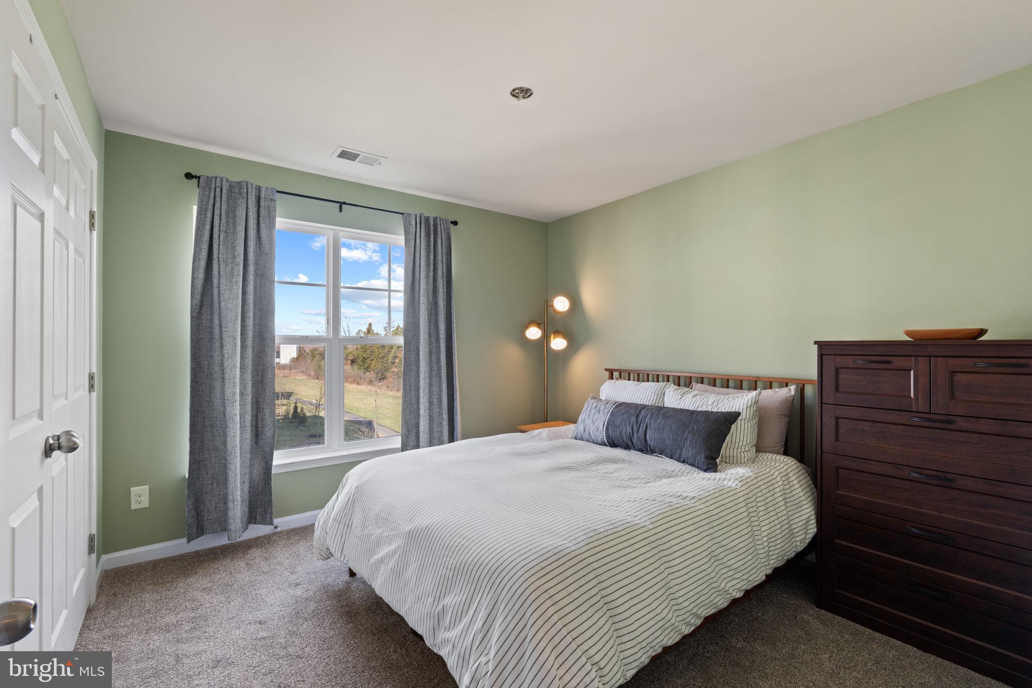 EAST GATE 3 CONDOMINIUM - Residential