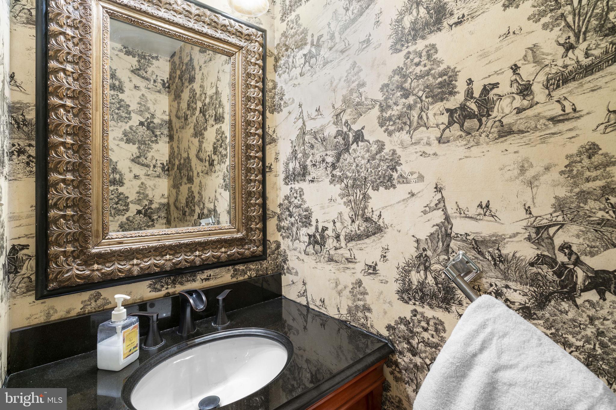 MOUNT HEBRON - Residential