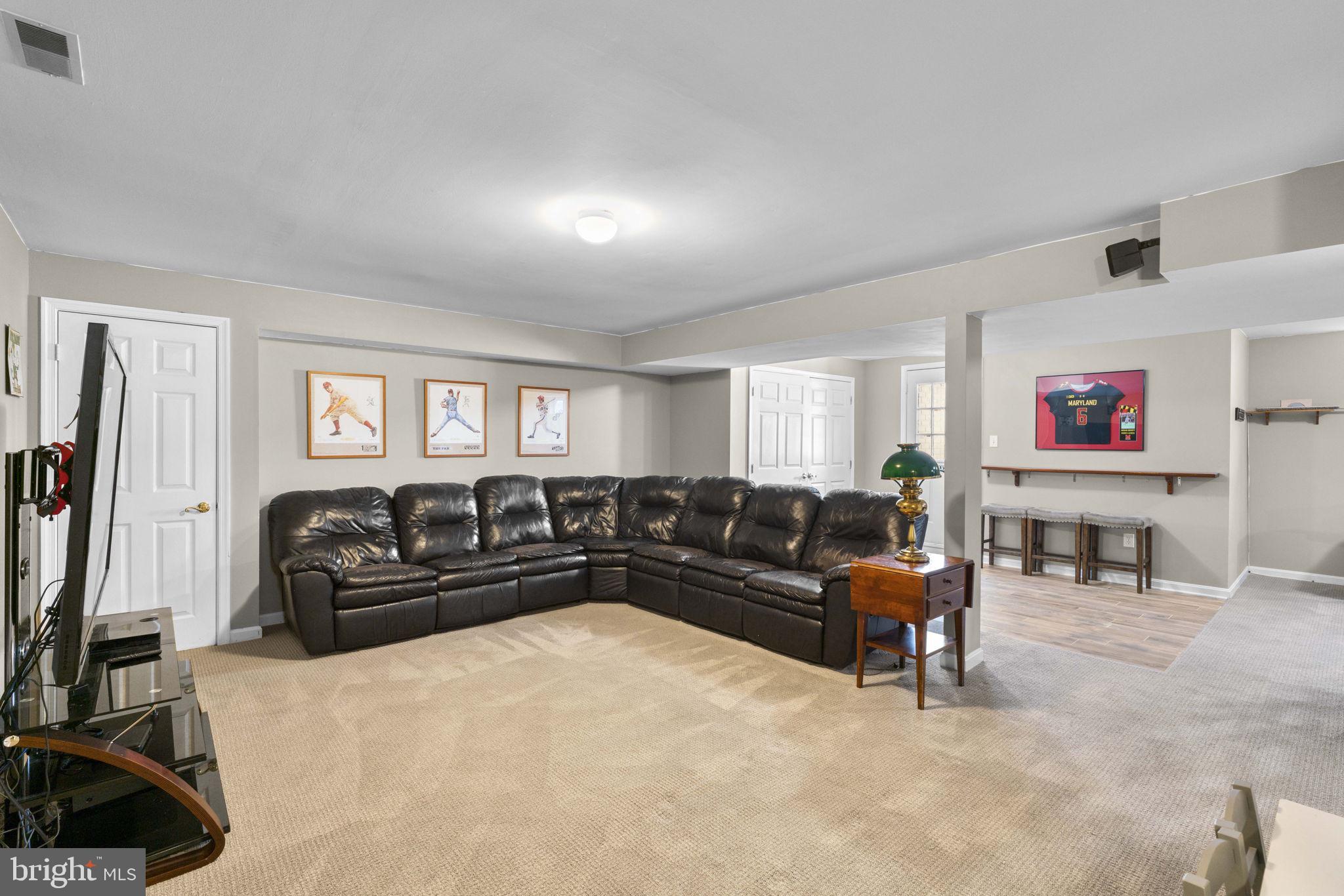 MOUNT HEBRON - Residential