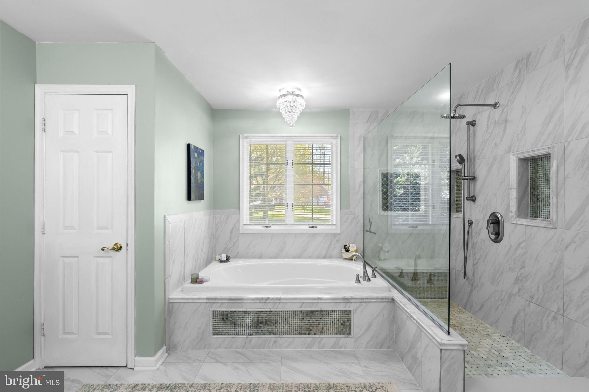 MOUNT HEBRON - Residential