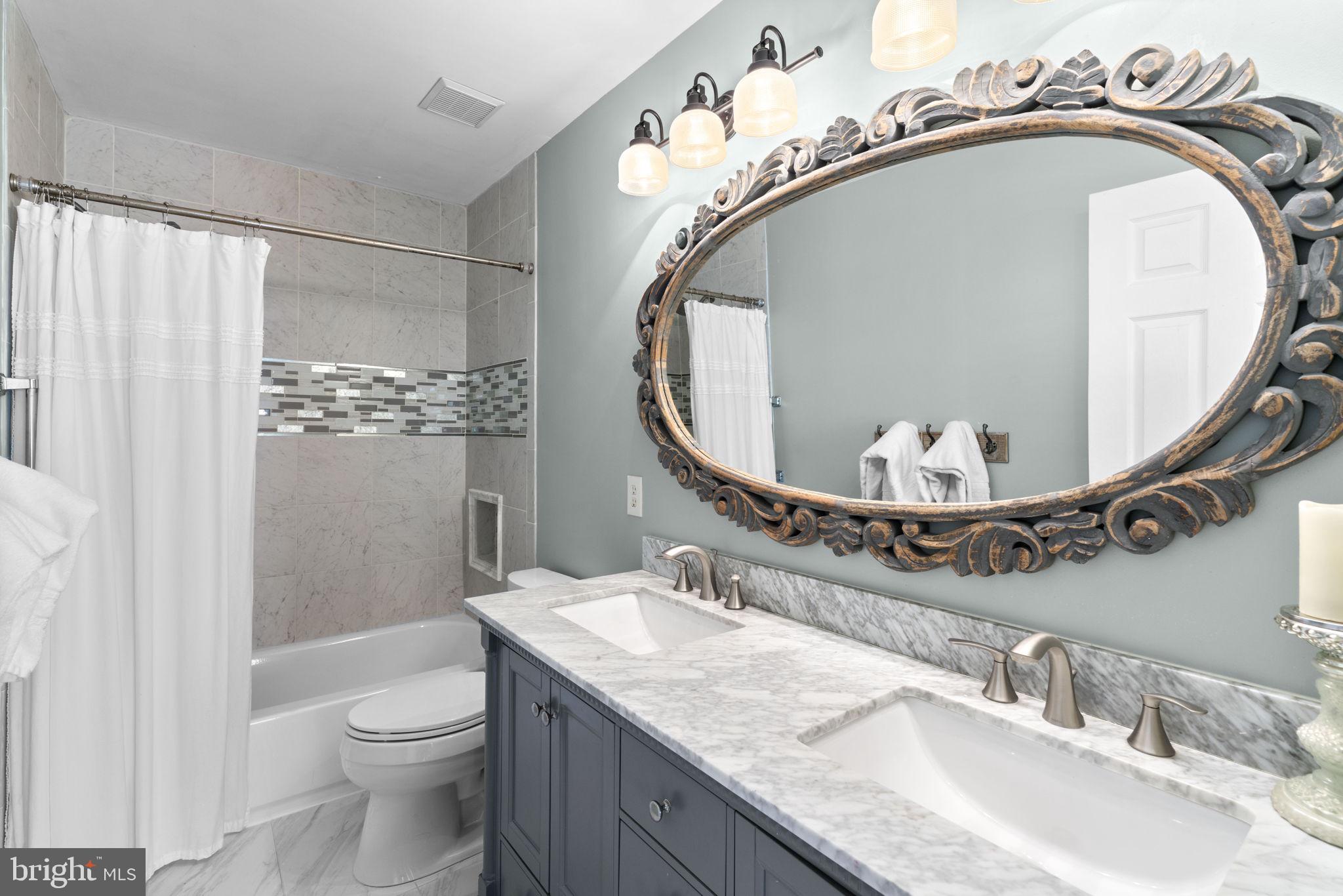 MOUNT HEBRON - Residential