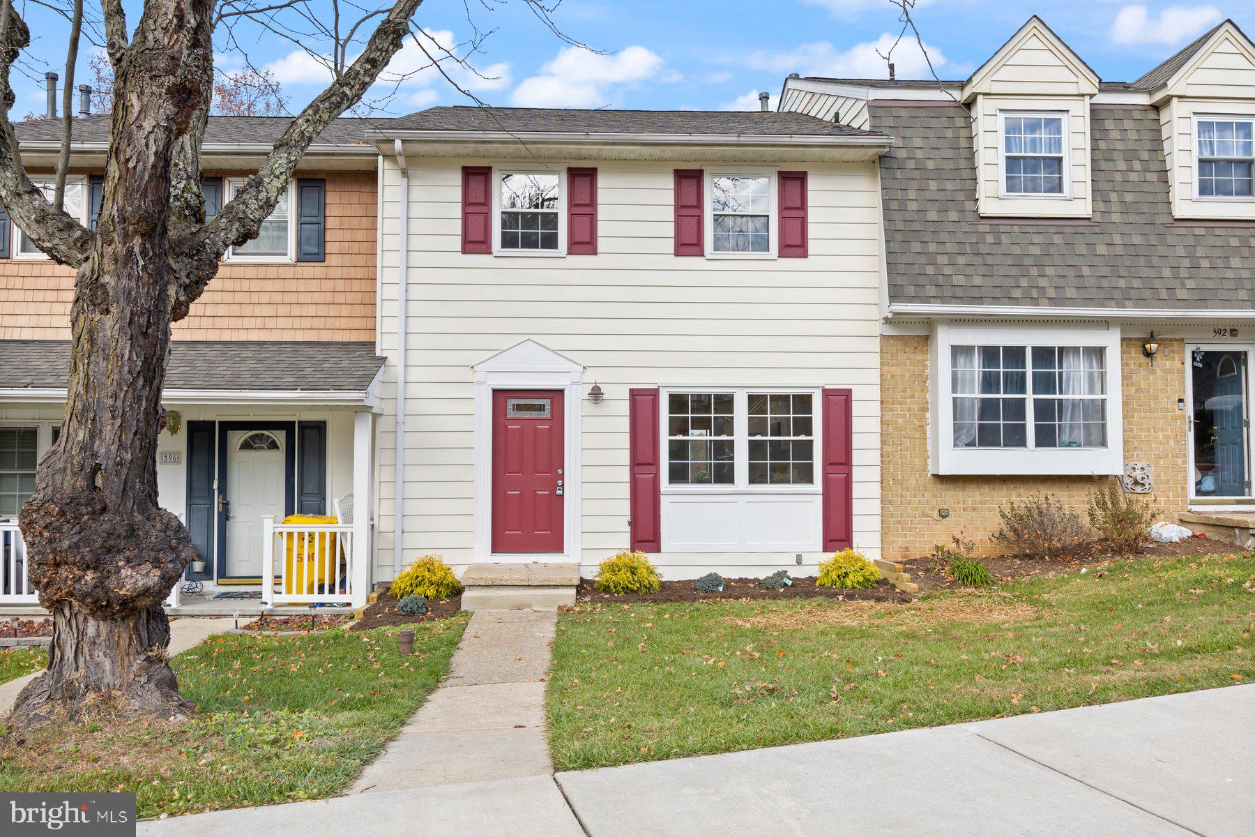 VILLAGE OF OLDE MILL - Residential