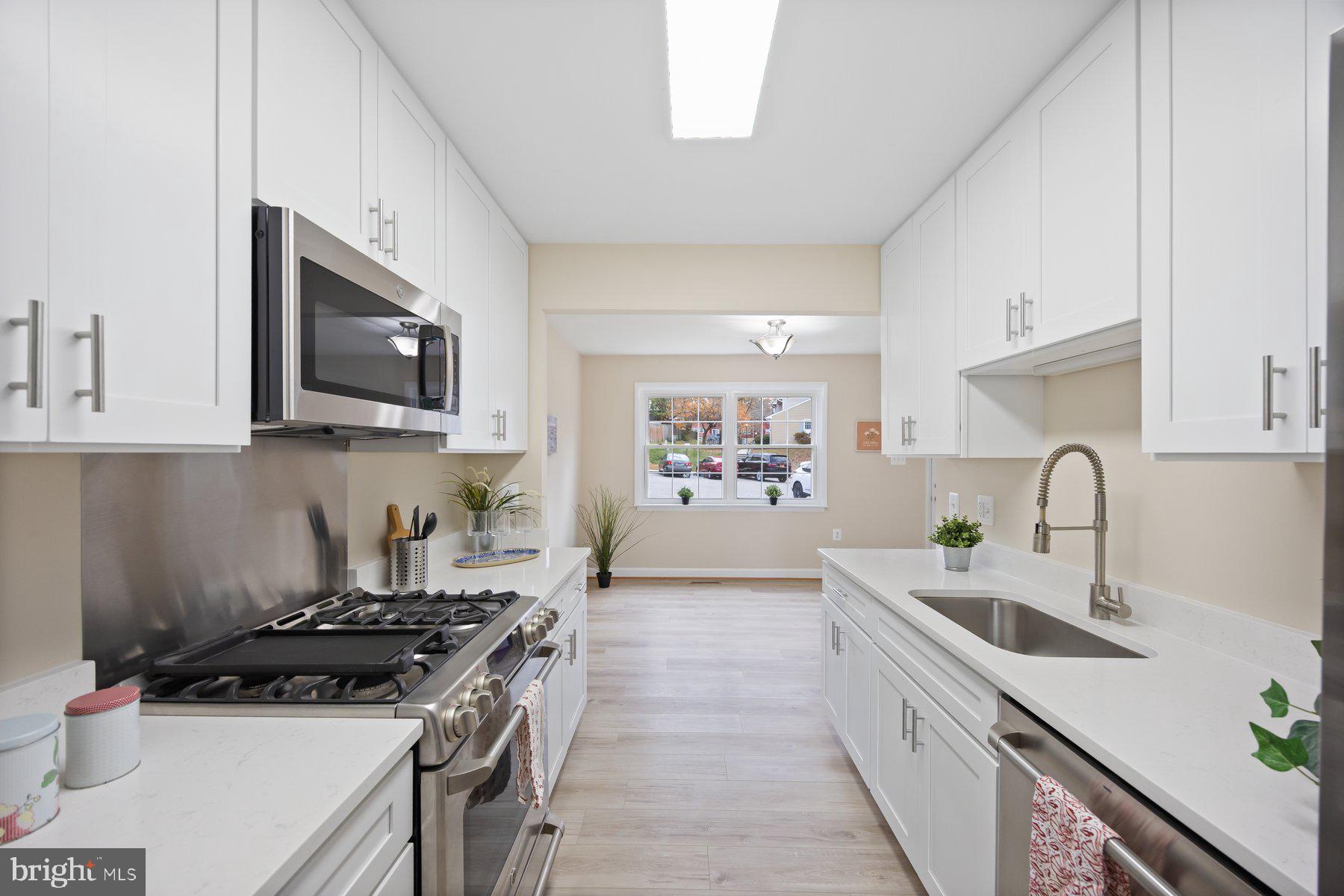 VILLAGE OF OLDE MILL - Residential