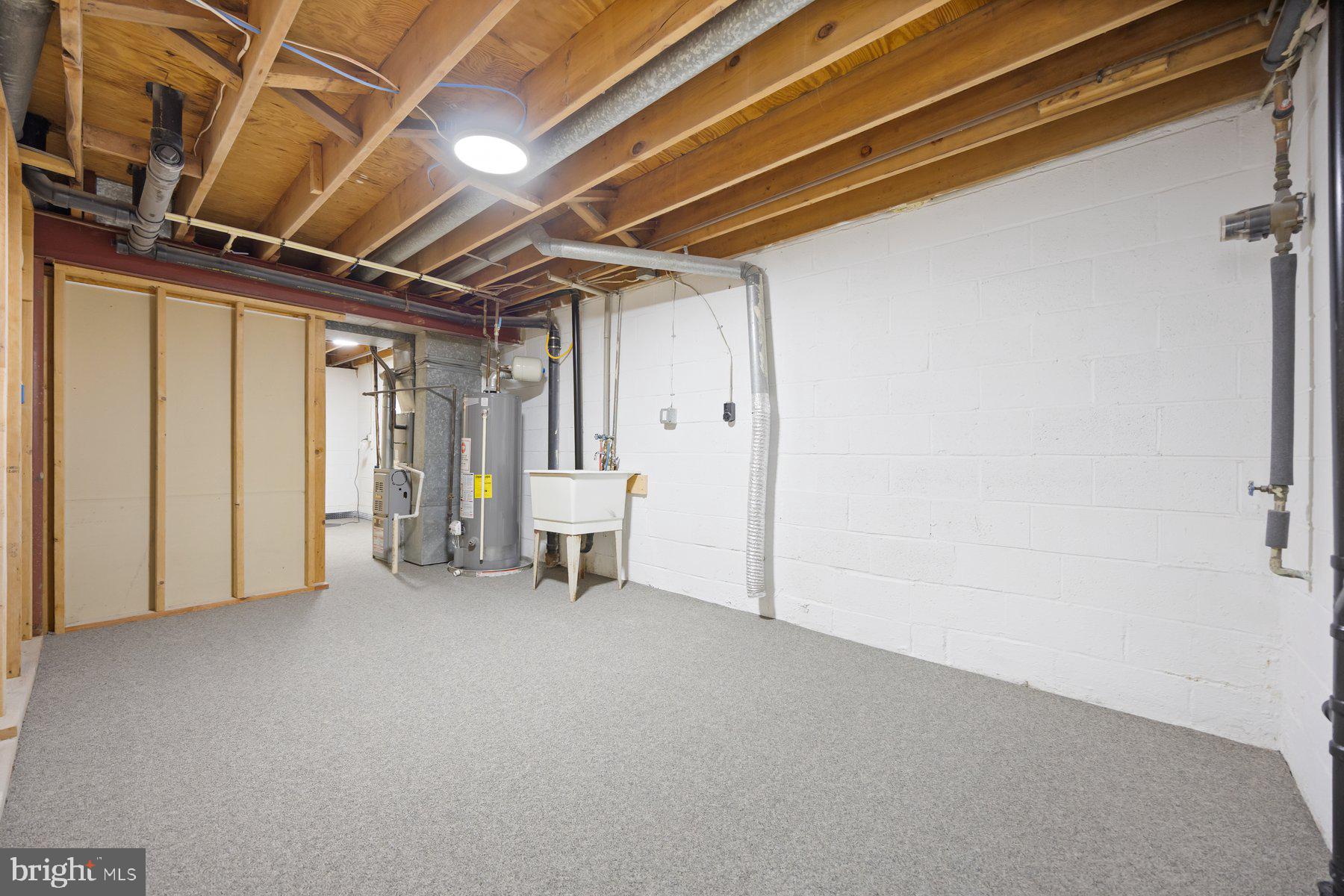 VILLAGE OF OLDE MILL - Residential