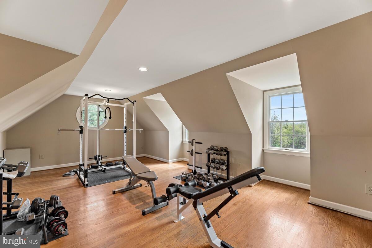 SUNSHINE ACRES - Residential