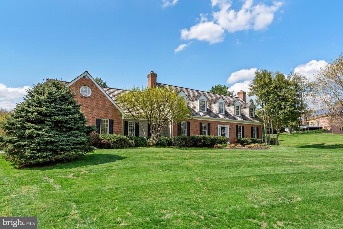 SUNSHINE ACRES - Residential