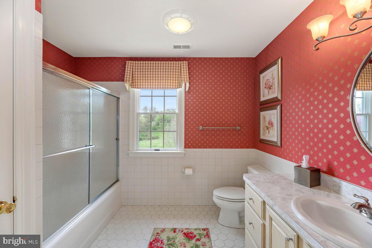 SUNSHINE ACRES - Residential