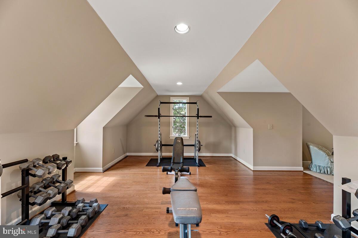 SUNSHINE ACRES - Residential