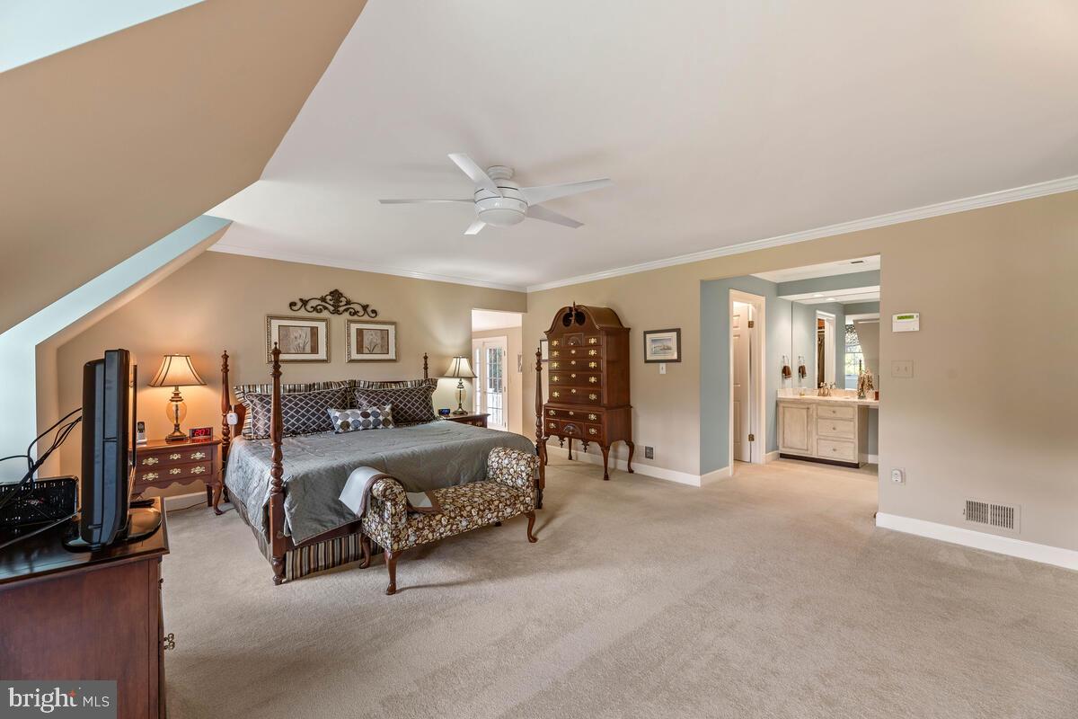 SUNSHINE ACRES - Residential