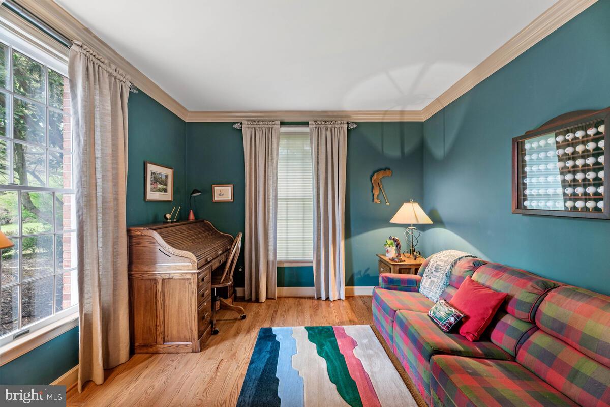 SUNSHINE ACRES - Residential