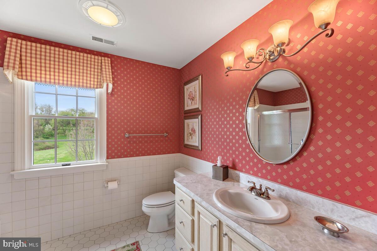 SUNSHINE ACRES - Residential