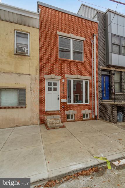 2439 JASPER STREET