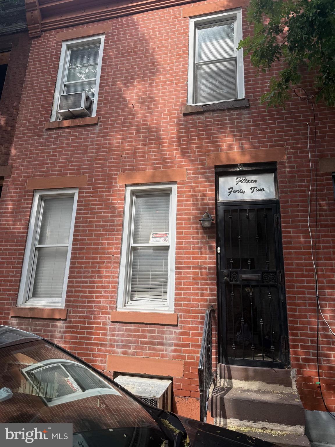 Estate Sale,
Grays Ferry 2 bed 1 bath home with bar and fireplace in the basement, Large yard, with solid bones,
Property being sold is as is condition.