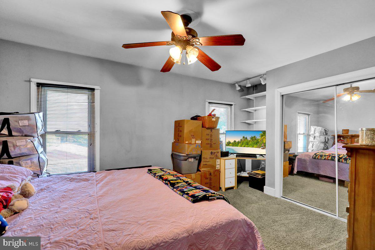 28 E FRONT STREET