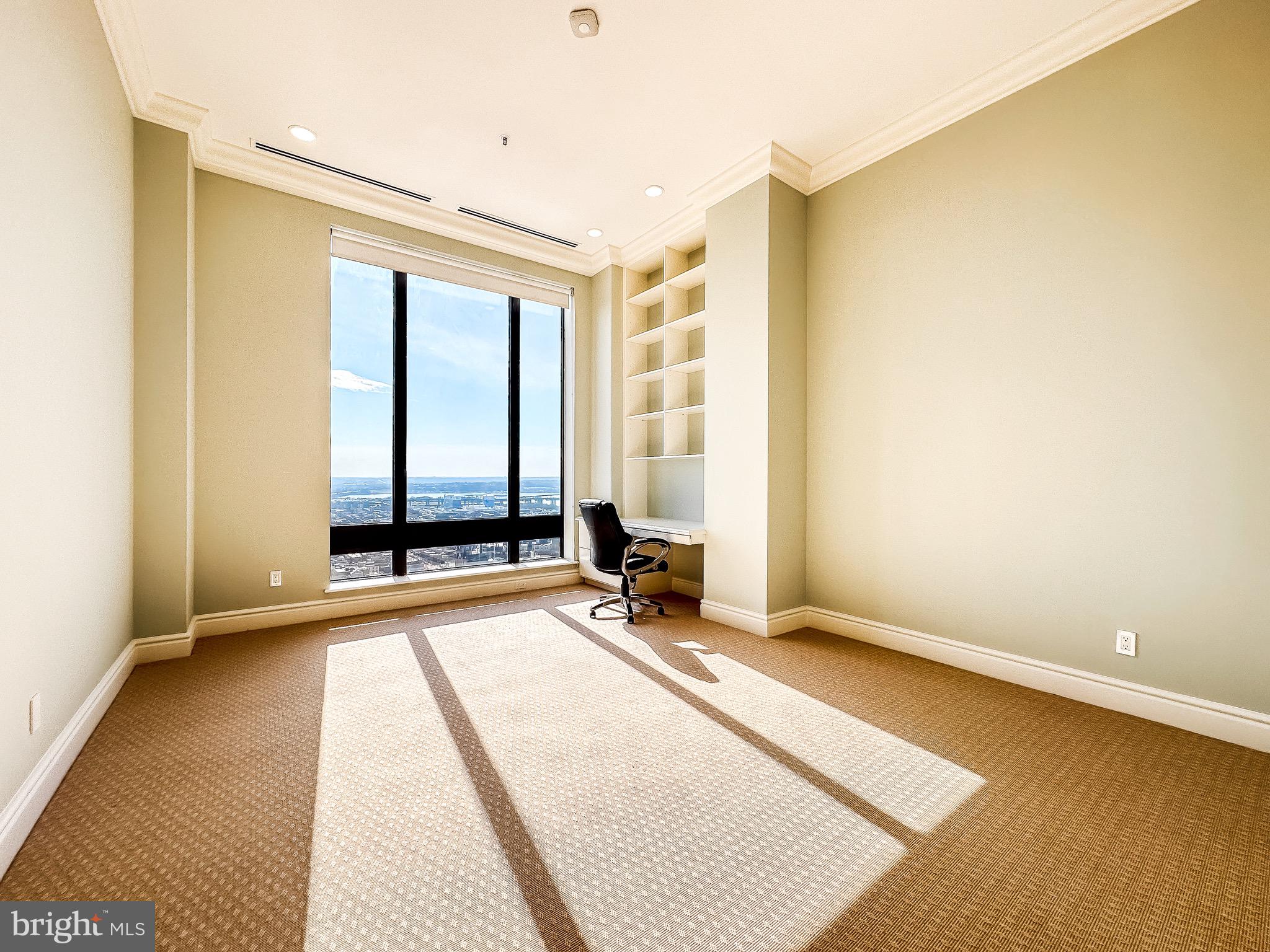 INNER HARBOR - Residential Lease