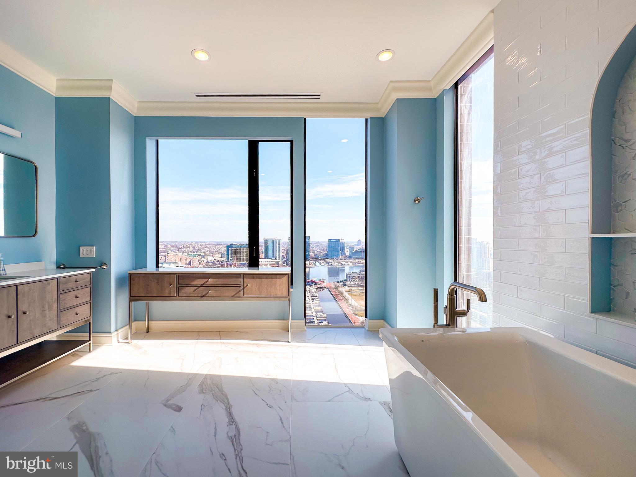 INNER HARBOR - Residential Lease