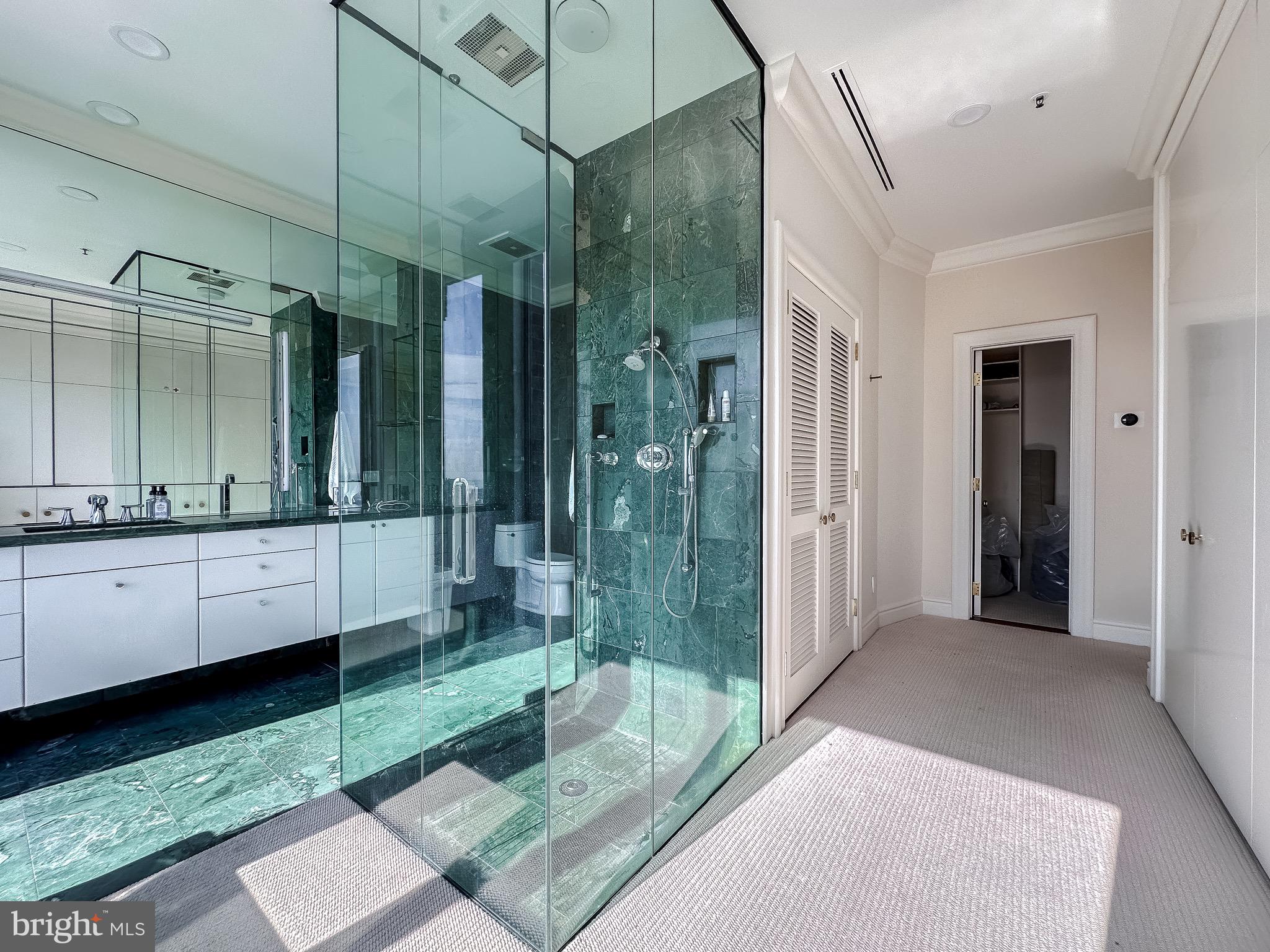 INNER HARBOR - Residential Lease