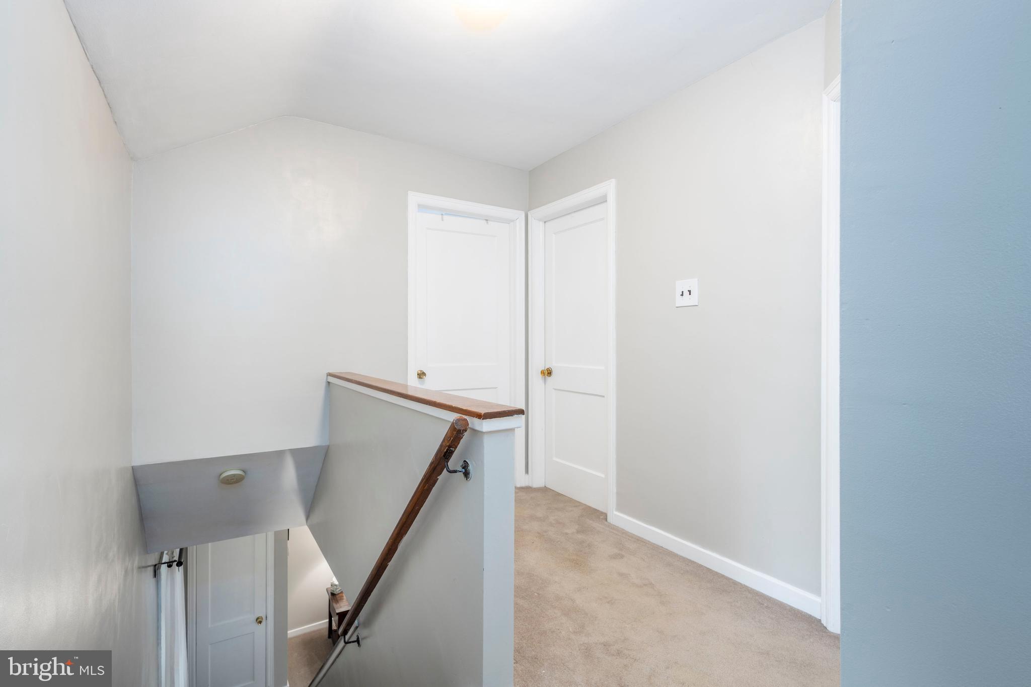 WILLOW MANOR - Residential